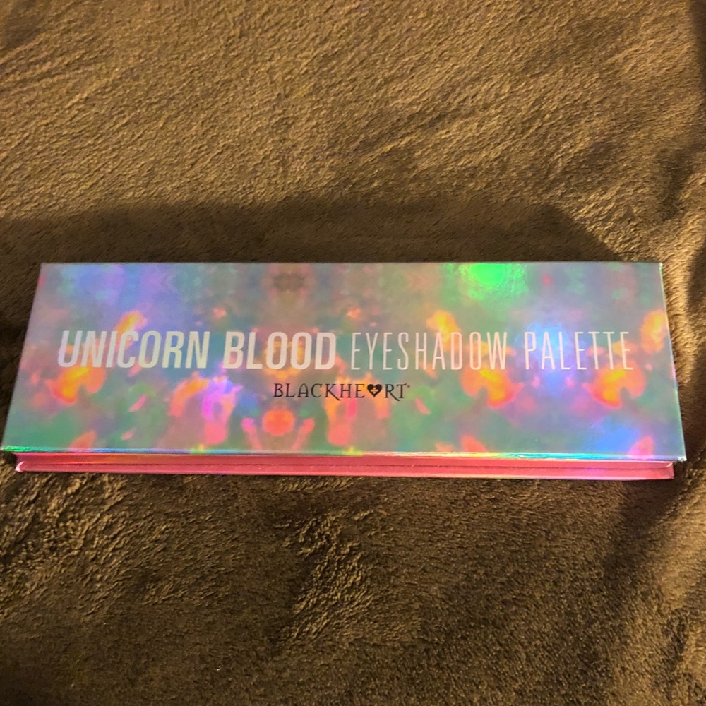 Unicorn Blood Eyeshadow Palette